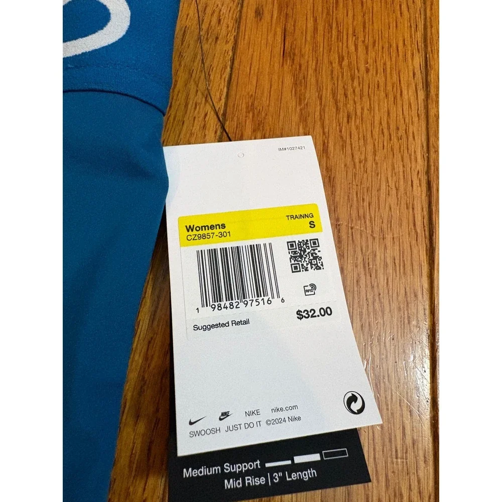 New Nike Pro Women's Blue Training Shorts Mid Rise 3 Inch Length Size S